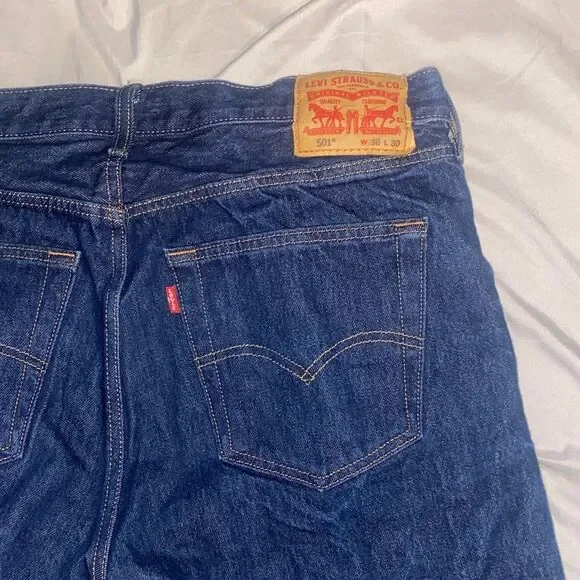 Vintage Levi’s 501 Dark Blue Jeans Size 34x30 Button Fly Retro Denim Men's Jeans - Picture 5 of 10